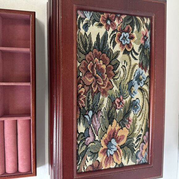 Vtg Wooden Jewelry Box Dark Floral Fabric Top Pink Felt Interior‎ Mirror In Lid - Picture 2 of 11
